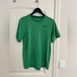 Nike T-Shirt